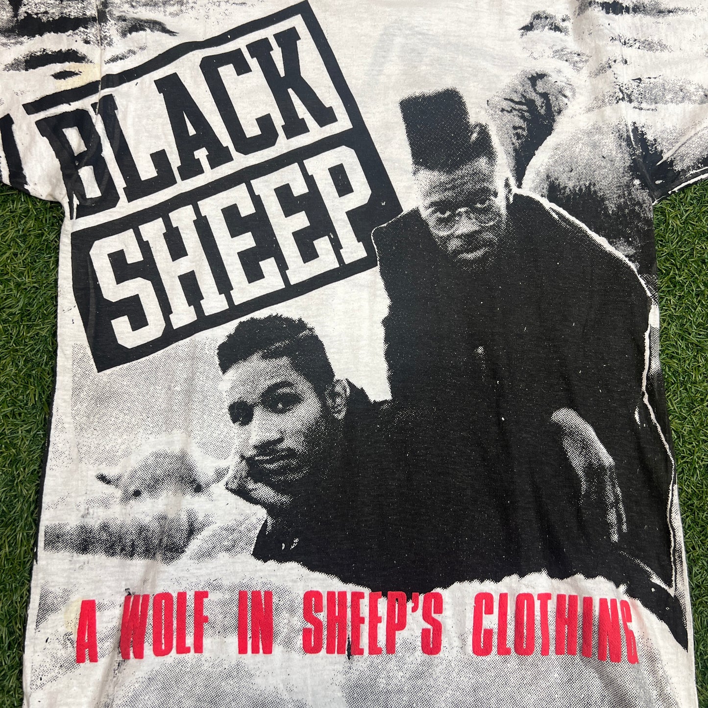 Black Sheep 1990s Full Print Tee Size Large USED v5603