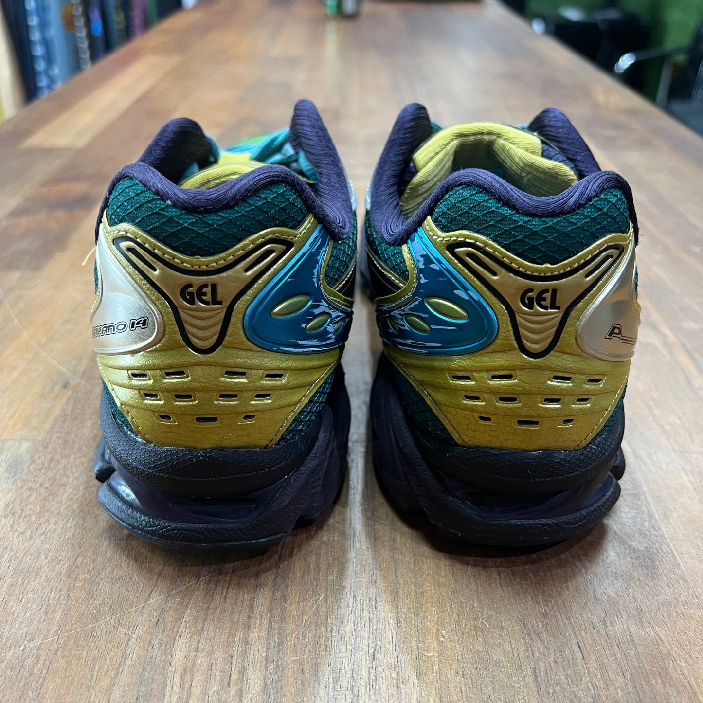 Asics Gel-Kayano 14 P. Andrade Graduation Green Size 8 Used S15950