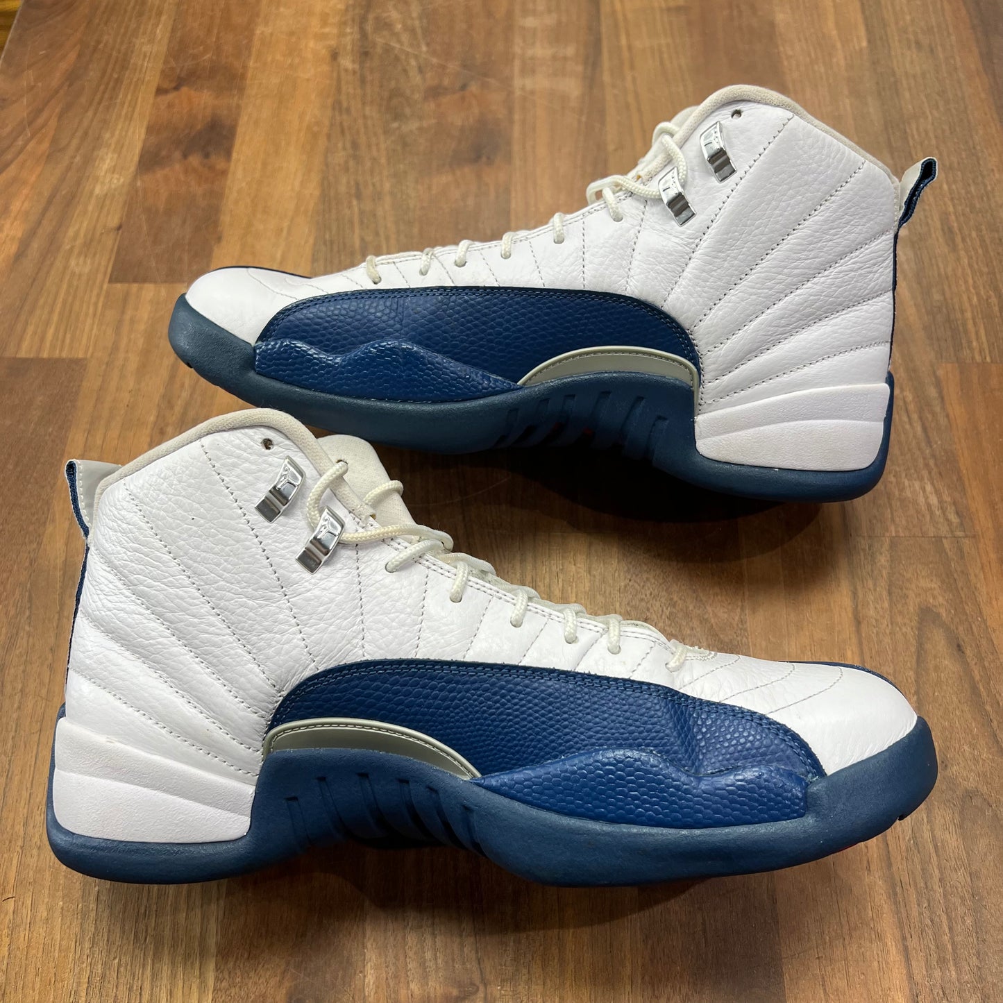 Jordan 12 Retro French Blue (2016) Size 11 USED S15880