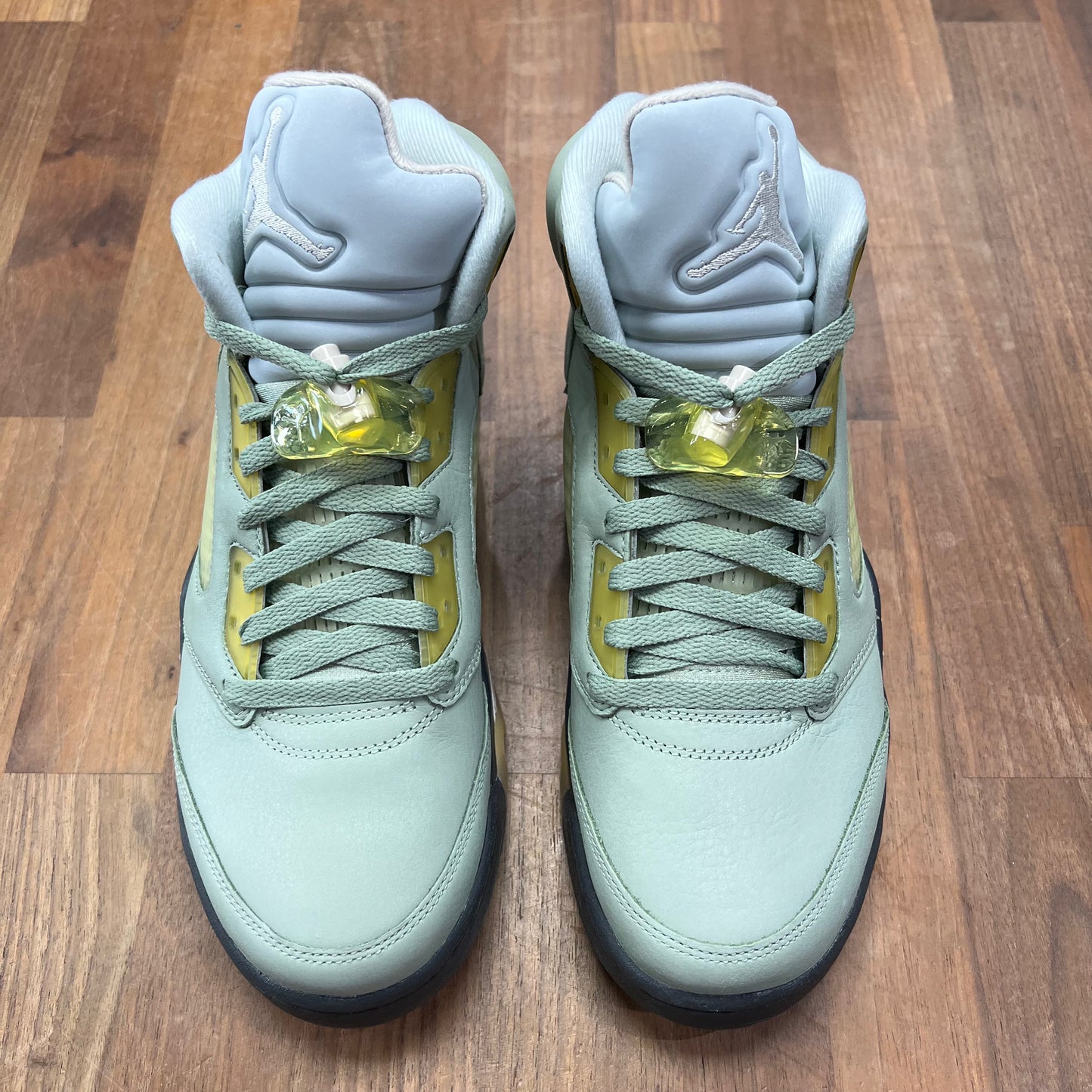 Jordan 5 Jade Horizon Size 9.5 NEW s16048