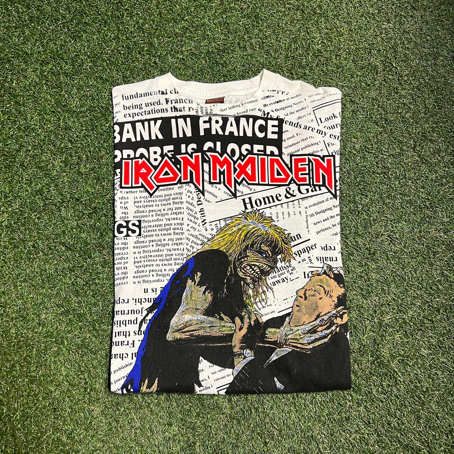 Iron maiden newspaper tee white brockum tag Size large USED v11585
