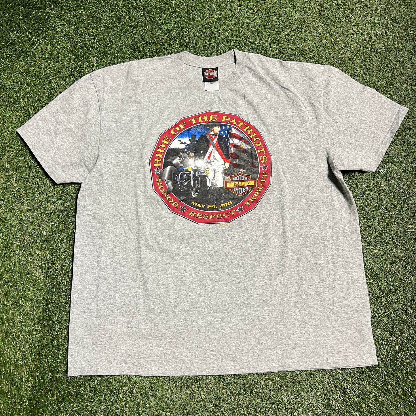 2011 Harley Davidson Pride of the Patriots Grey Tee Size XXL USED v15145