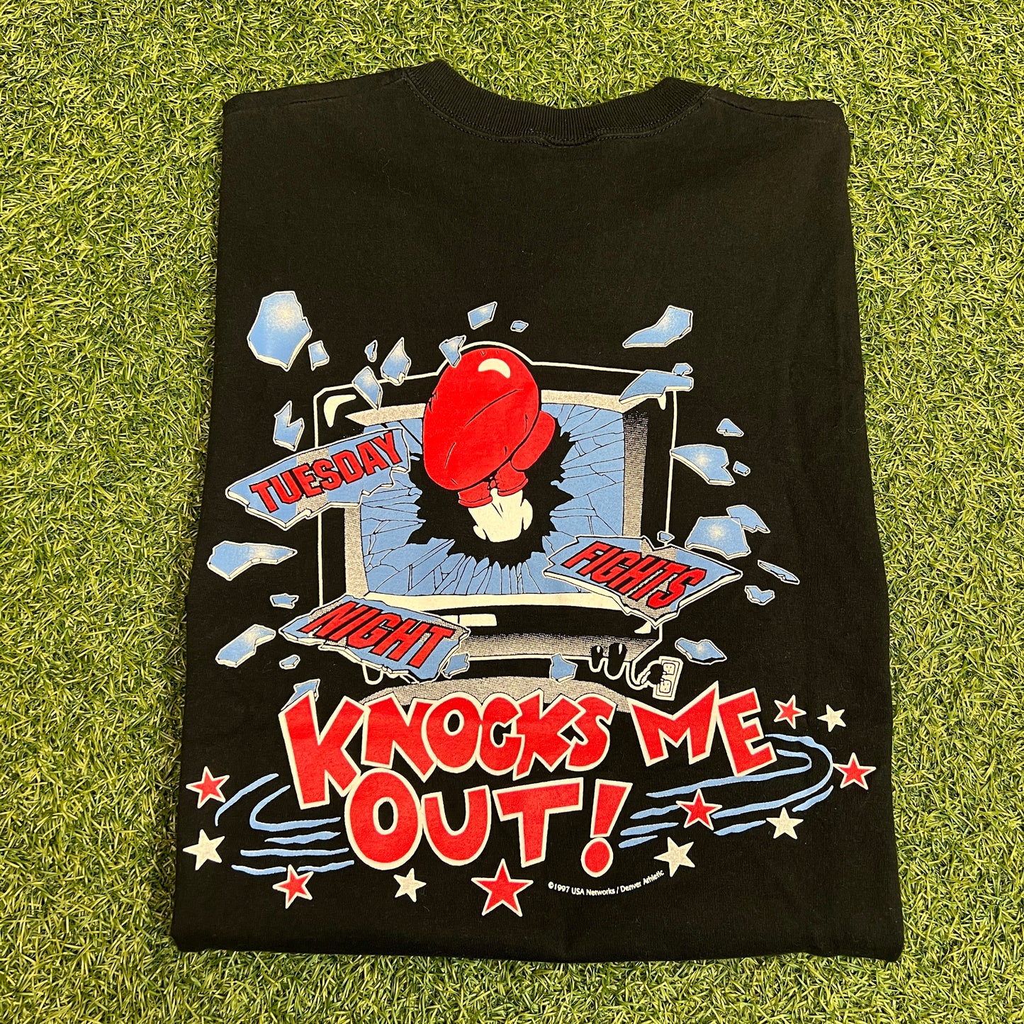 1997 Tuesday Night Fights Knocks Me Out USA Sports Black Tee Size Large USED x9901