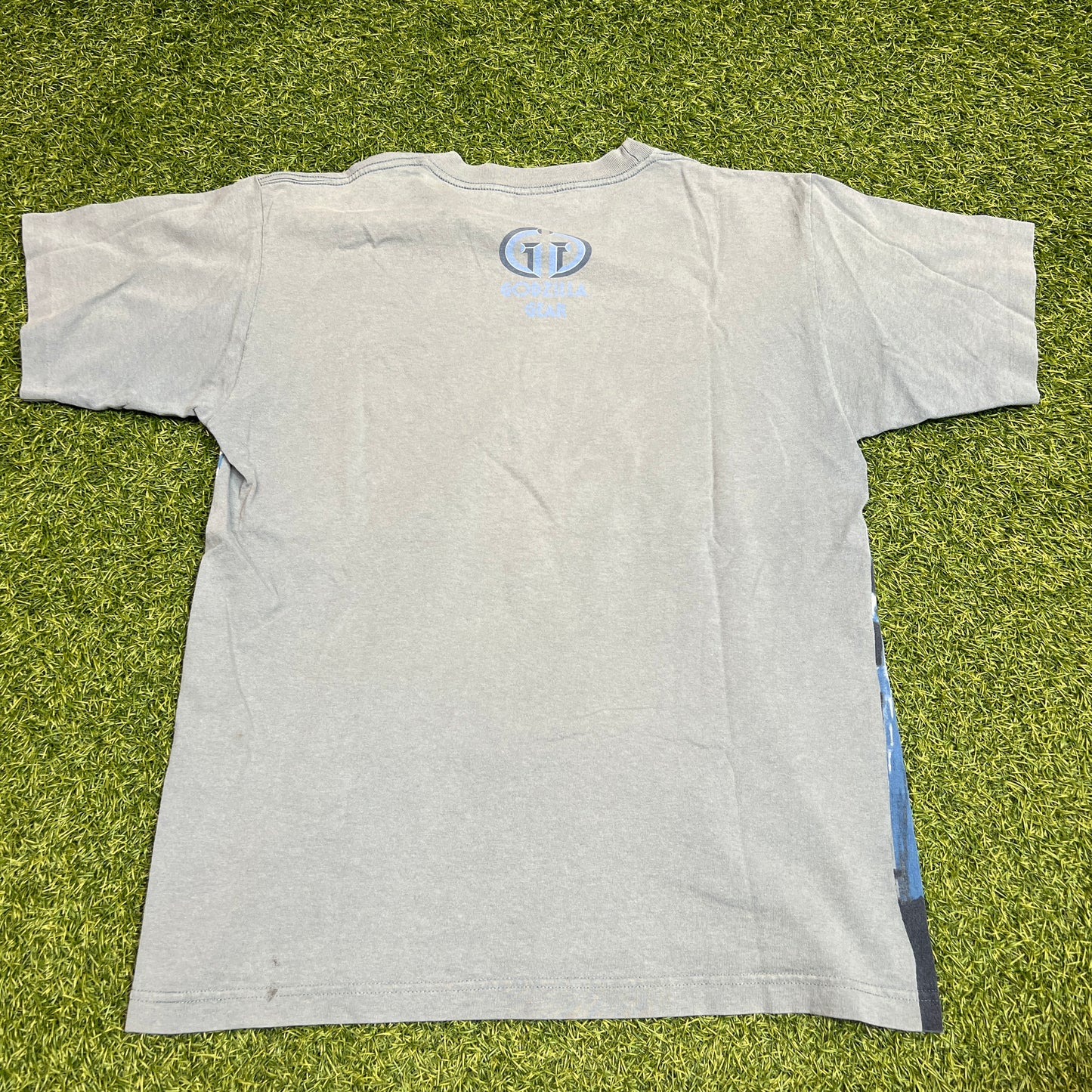 Godzilla 1997 Burning Building Tee Size Large USED v5830
