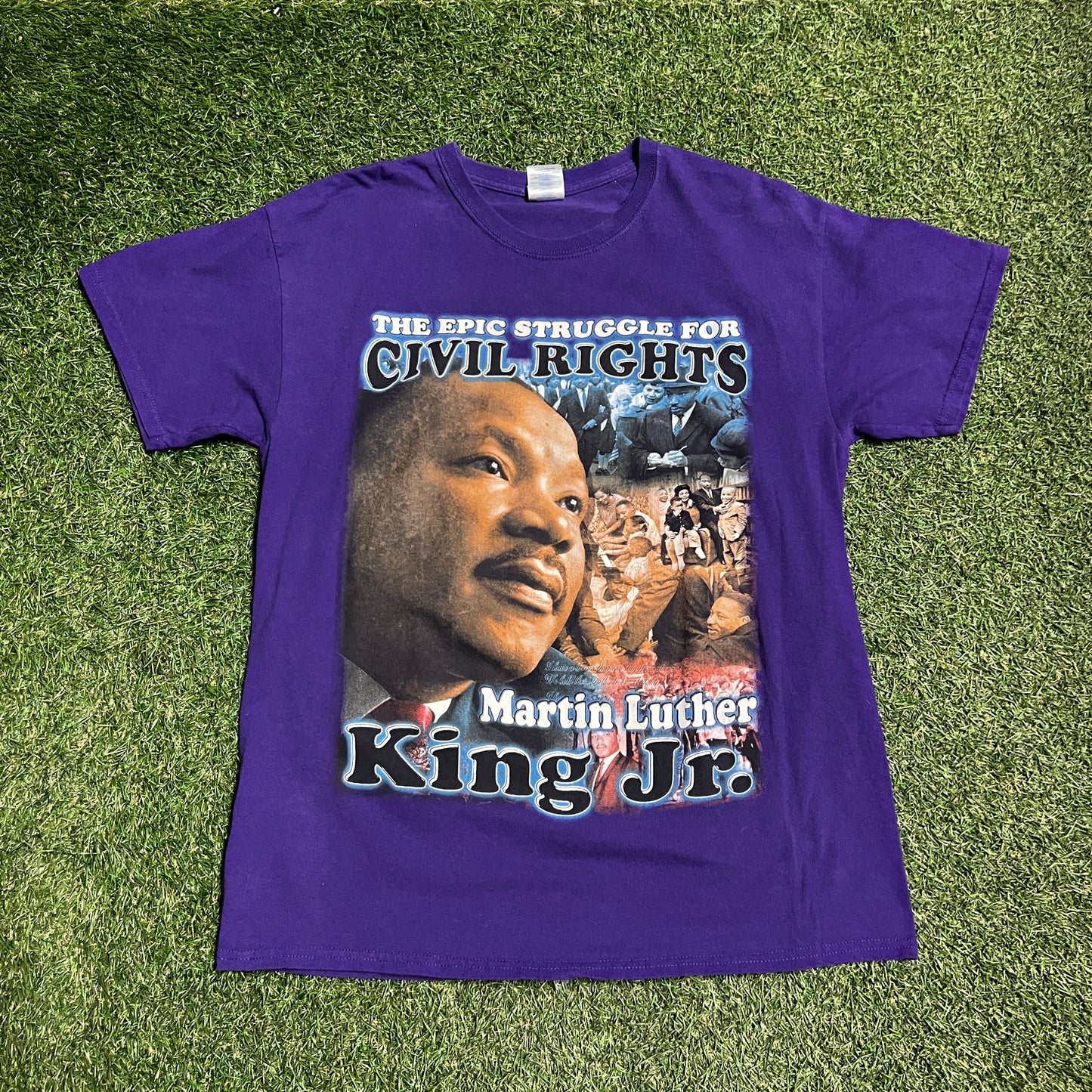 Martin Luther King Civil Rights Purple Tee 2000's Size Large USED v11954