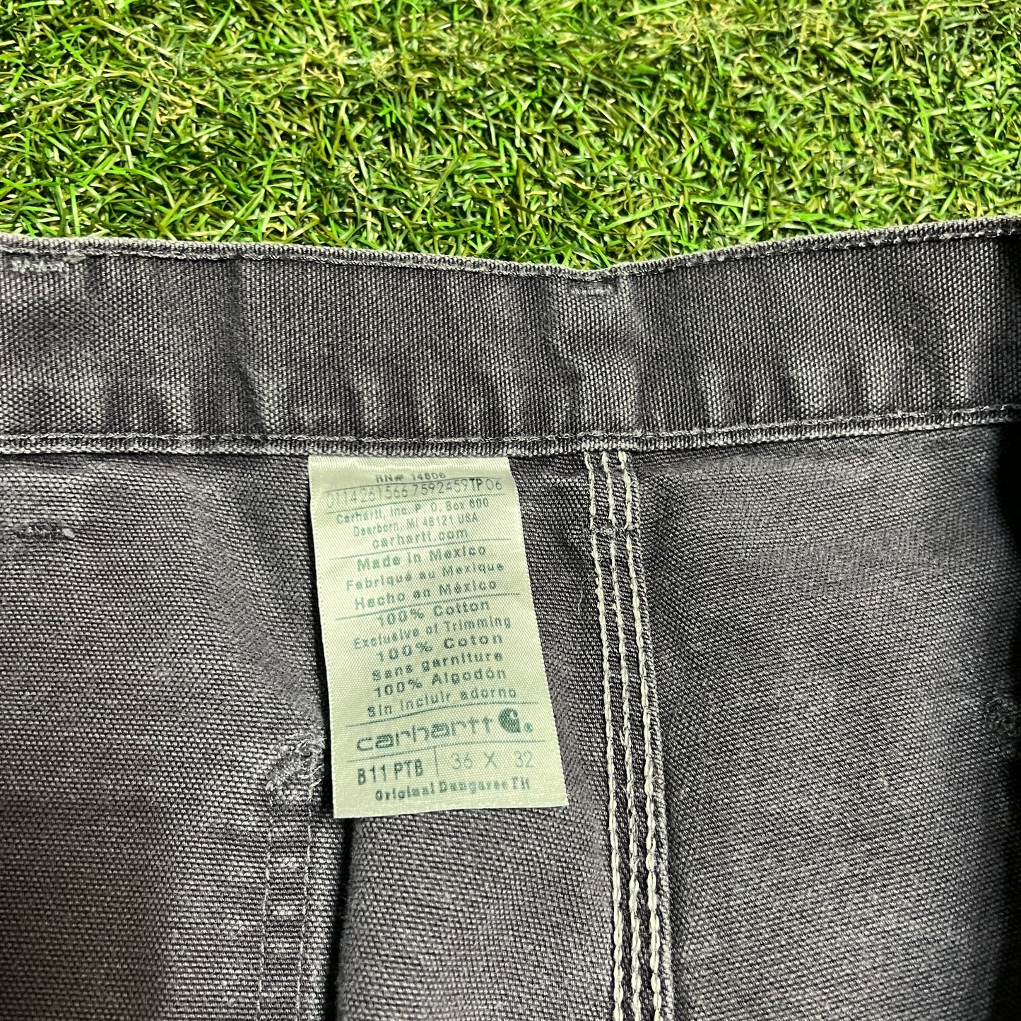 Carhartt Washed Dark Grey Dungaree Worker Pants Size 36x32 USED v10843