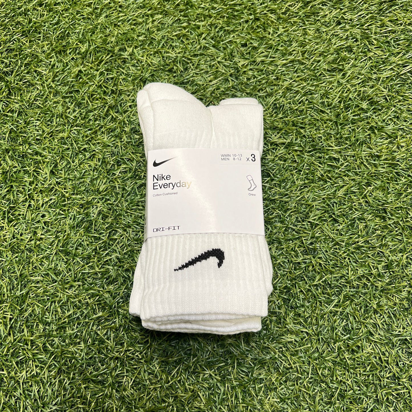 Nike Dri Fit 3 Pack White Socks Size 8-12 NEW