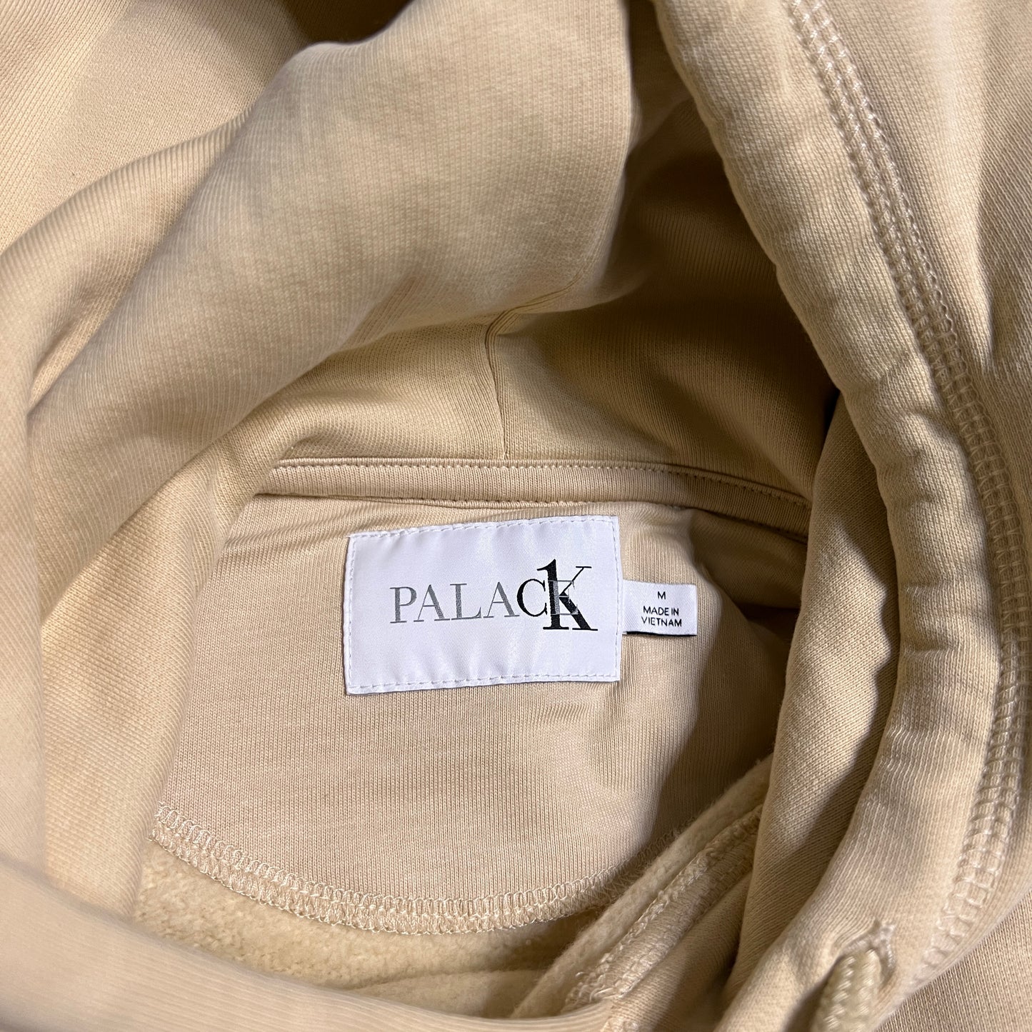 Palace x Calvin Klein Beige Hoodie Size Medium USED x12629