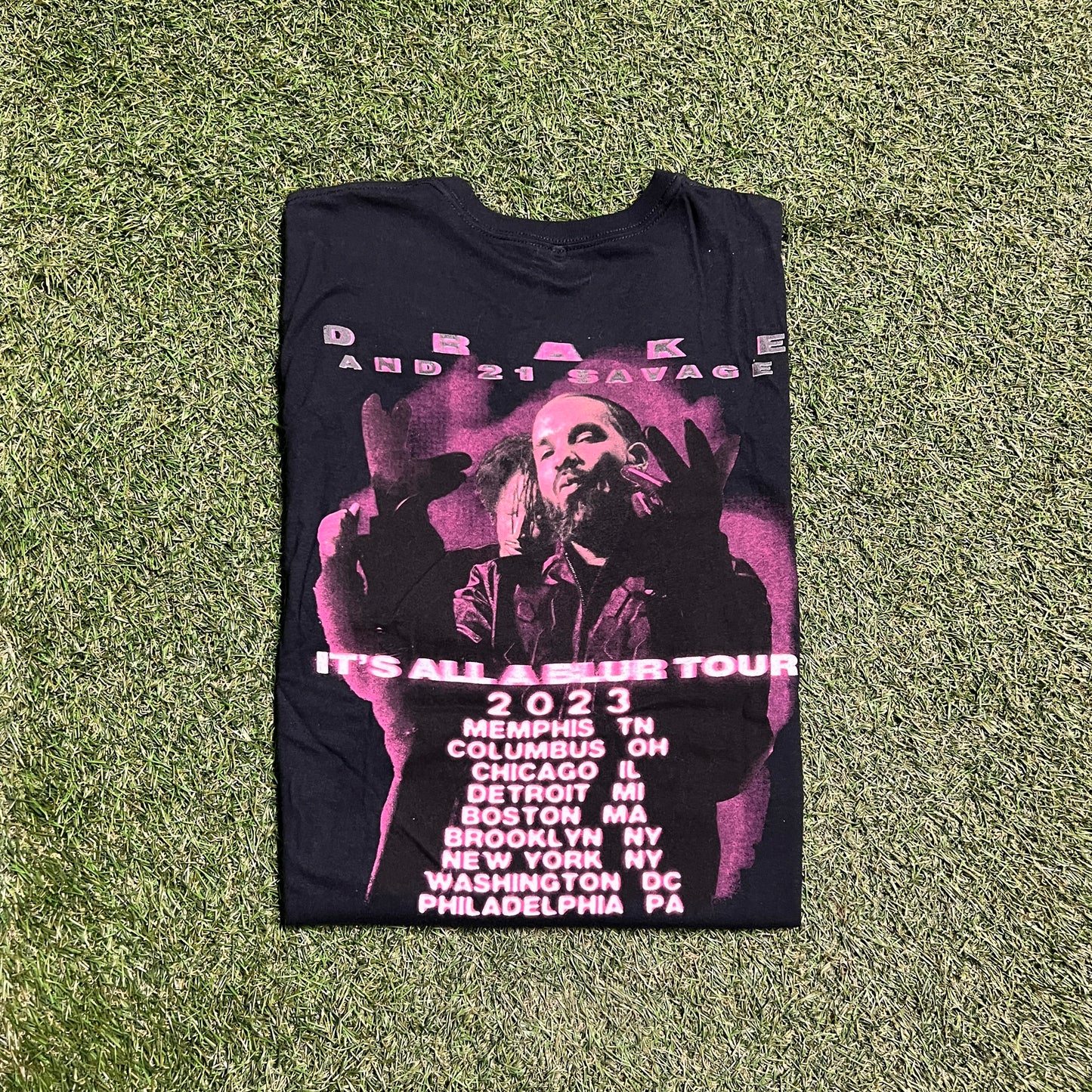 Drake & 21 Savage it's all a blur tour 2023 parking lot bootleg tee black black front red back no tag NEW x9348