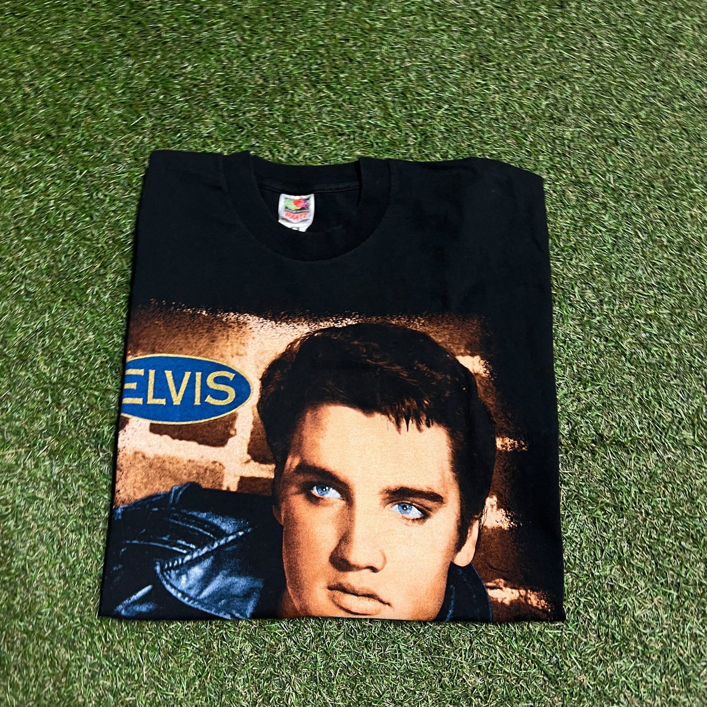 Y2K Elvis Presley Black Portrait Tee Size XL USED v15195