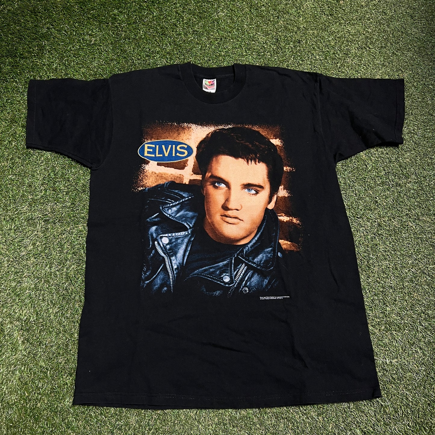 Y2K Elvis Presley Black Portrait Tee Size XL USED v15195