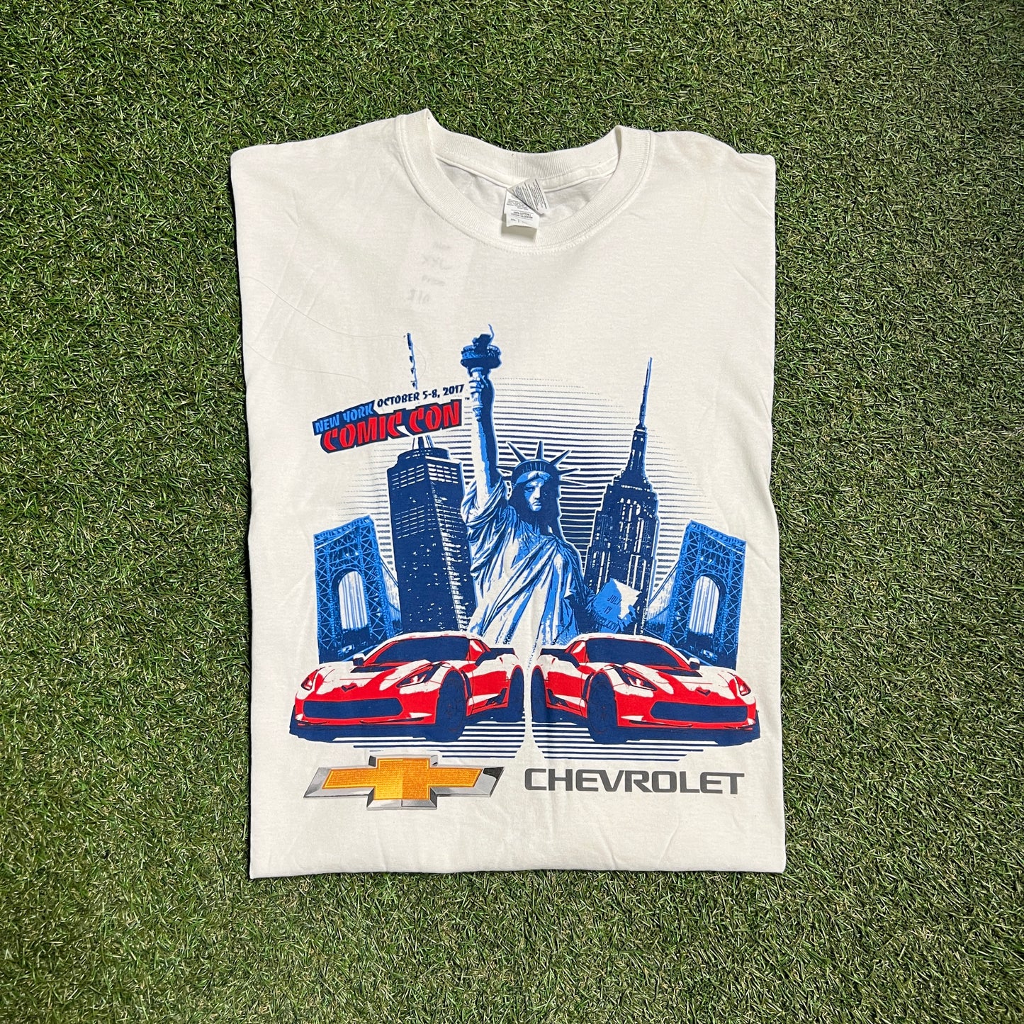 2017 New york comic con Chevorlet tee Size XXL USED v12401