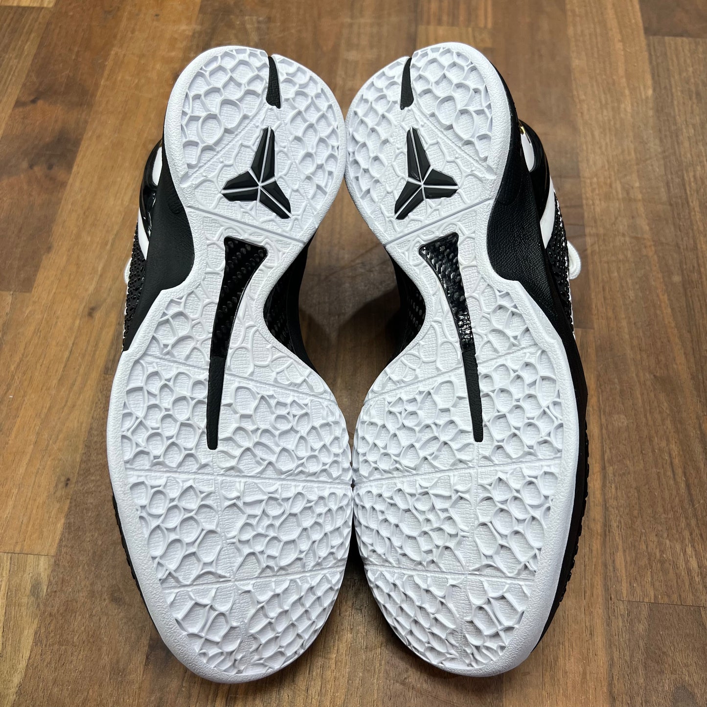 Nike Kobe 6 Protro Mambacita Sweet 16 Size 8.5 NEW s16121
