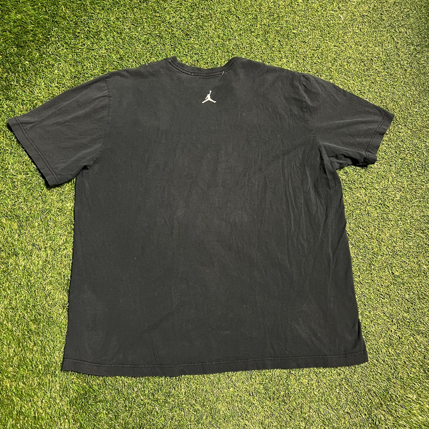 2010's Air Jordan Tee Size XXL USED v12398