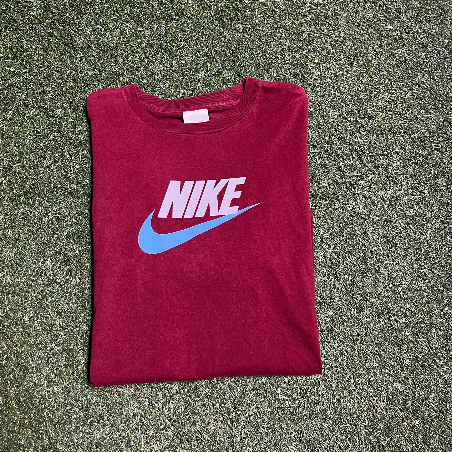 Nike Vintage Blue Check Burgundy Tee Size XL USED