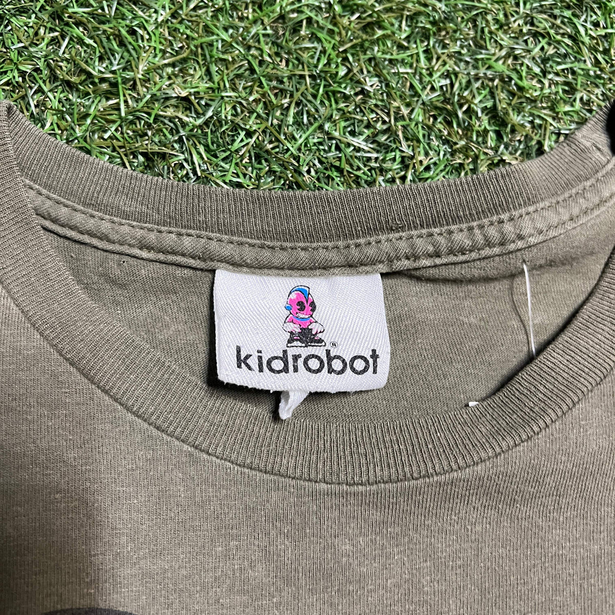 Kidrobot Green Monster Tee Size XL USED v12459