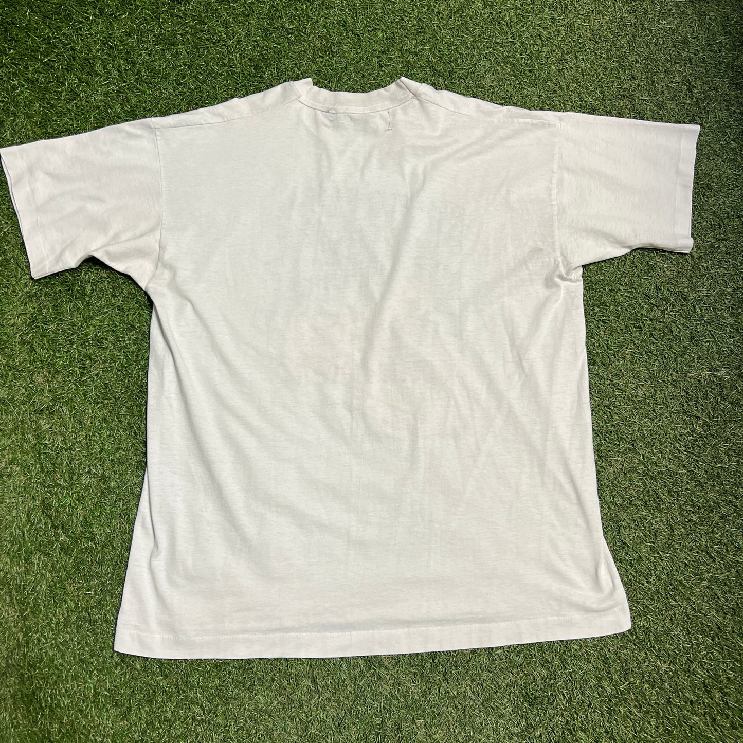 Attitude gotta have it tee white Size XL USED