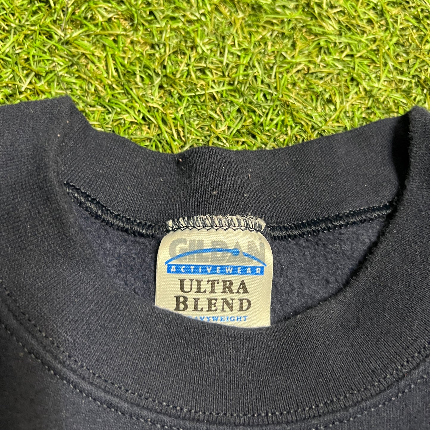 2001 Giants Barber Strahan Sehorn Navy Crewneck Size XL USED 15226