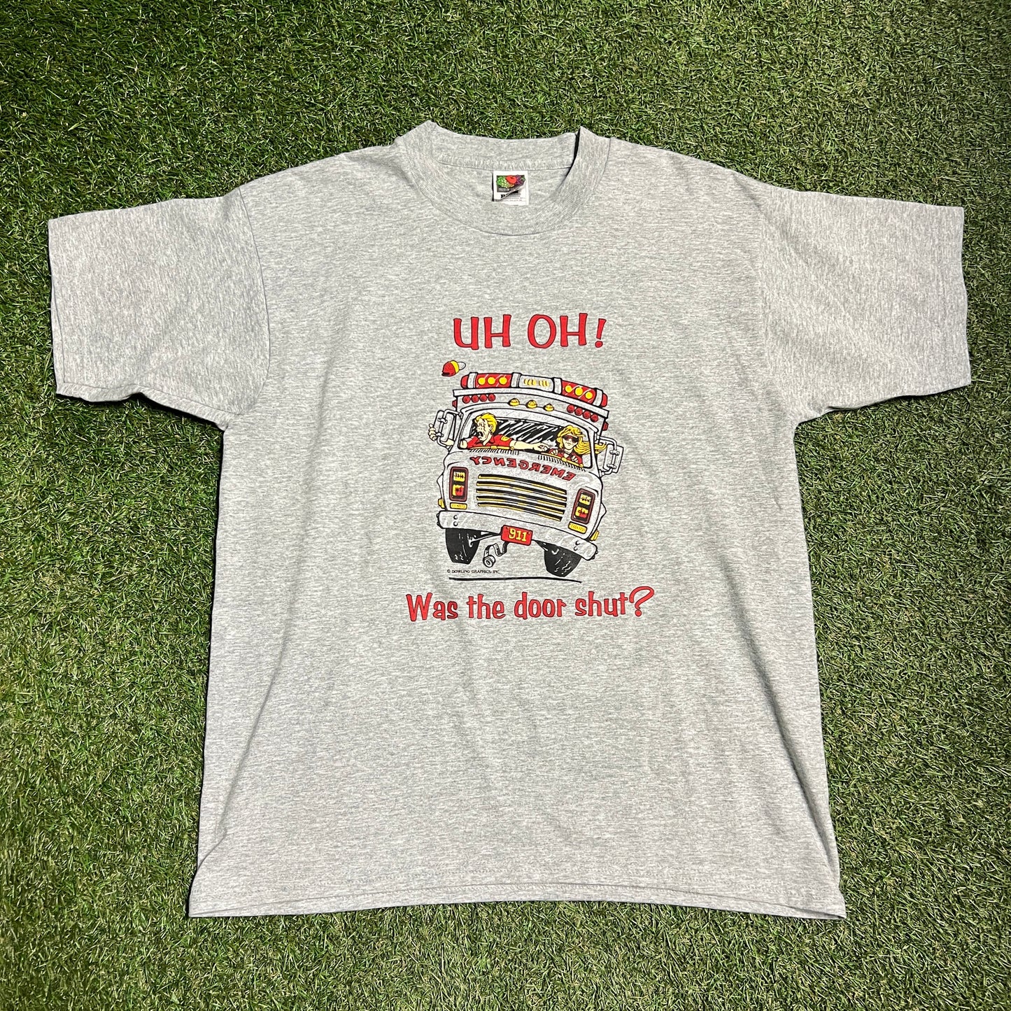 1990's Ambulance Comedical Grey Tee Size Large USED v11994