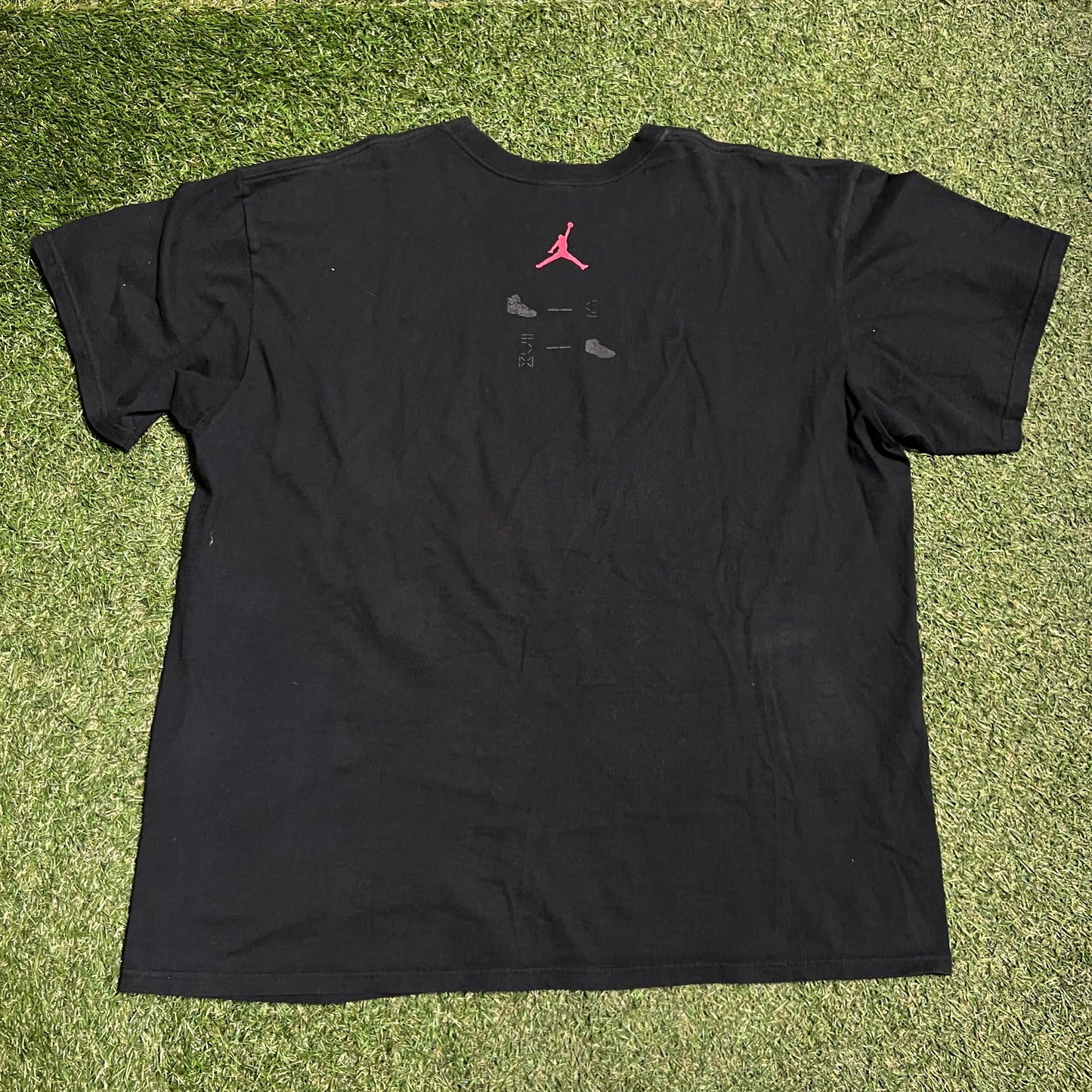 Y2K Jordan Stack of Shoe Boxes Black Tee Size XL USED v15253