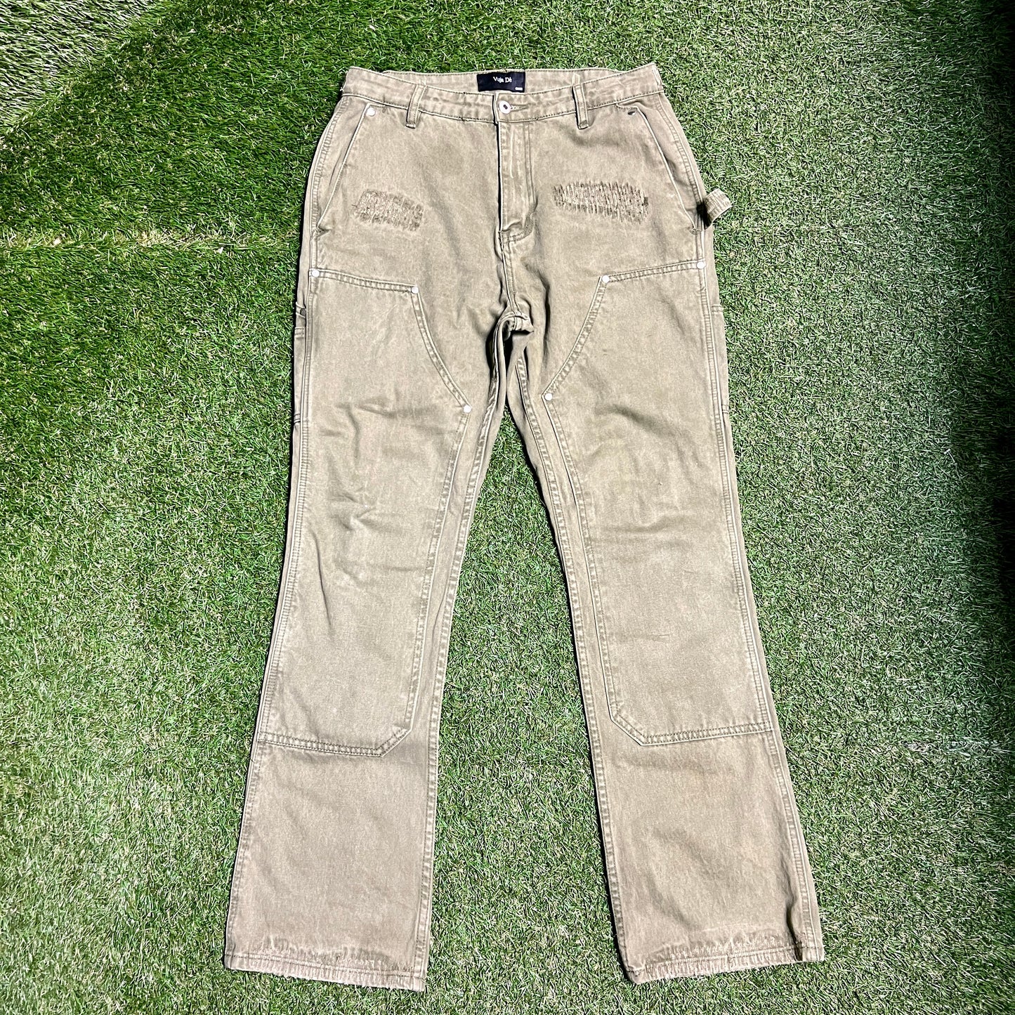 Vuja De Green Cargo Pants Size Large USED v14213