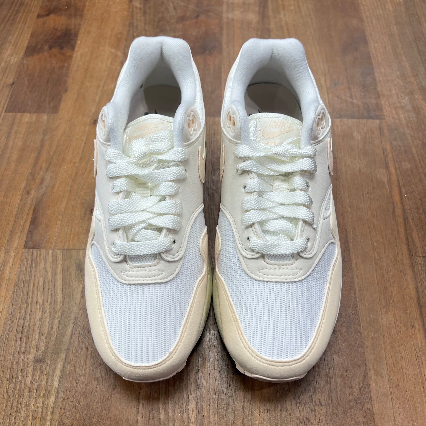 Nike Air Max 1 Guava Ice Size 6M/7.5W NEW s16300