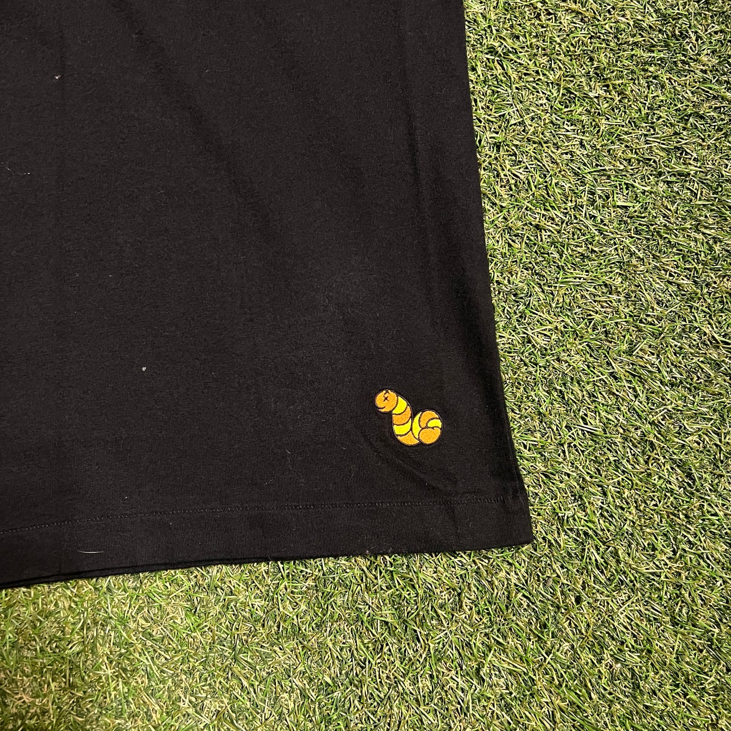 Kaws Uniqlo Family Outline Picture Black Tee Size XXL NEW x9499