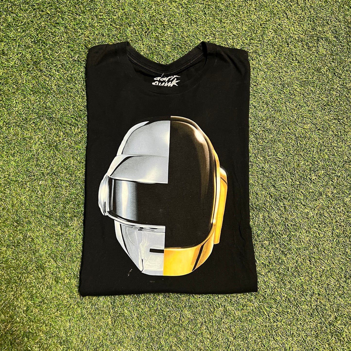 Daft Punk Helmet Black Tee Size XL USED x2090