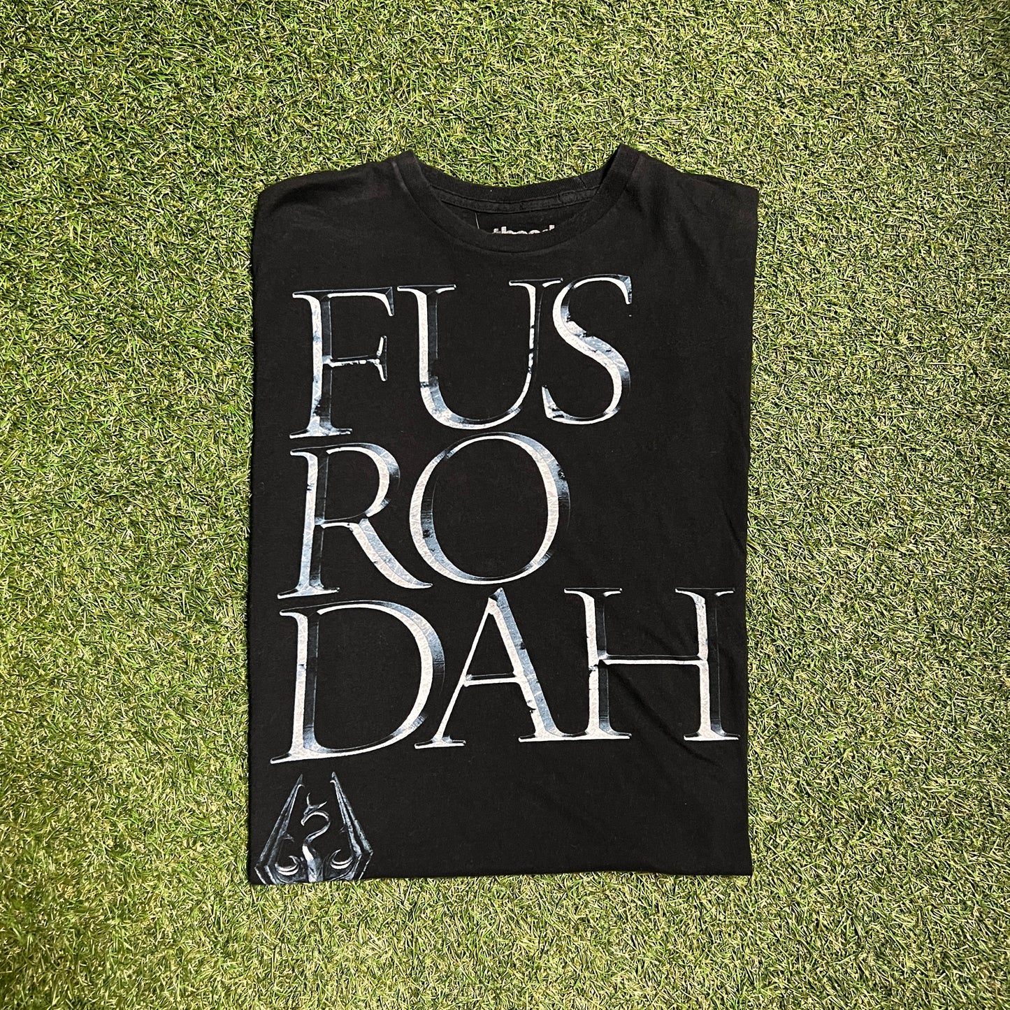 Skyrim Fusroduh Tee Black Size Large USED v12678