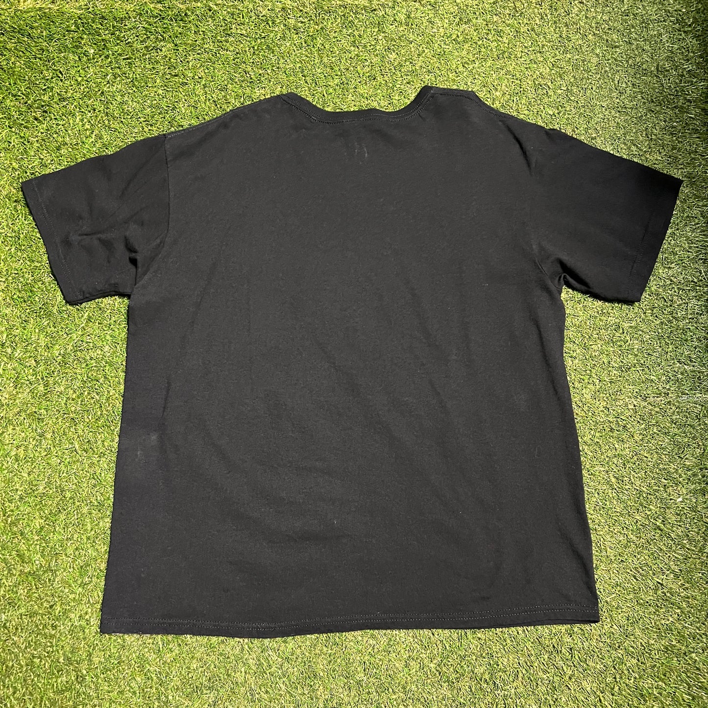 Katnis Everdeen HUnger Games Tee Size XL USED v6135