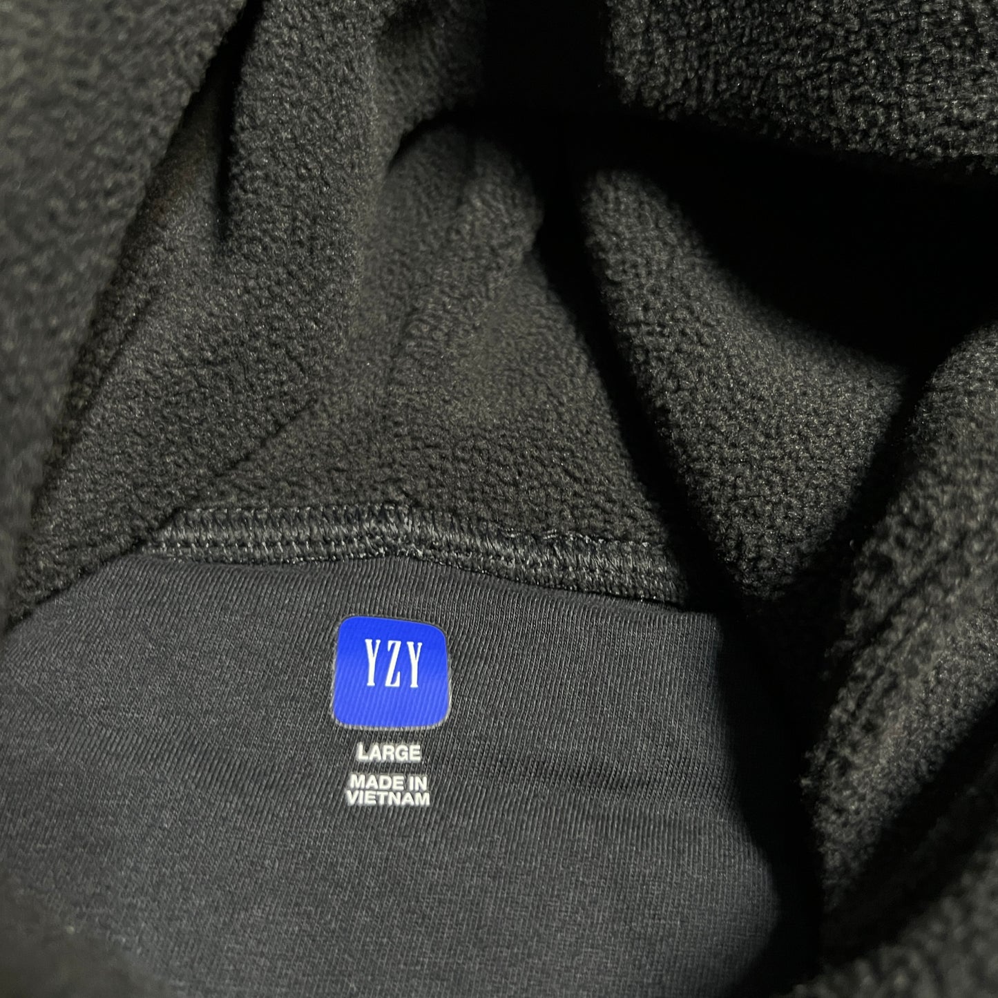 Yeezy x Gap Black Polar Fleece Size Large NEW x12708