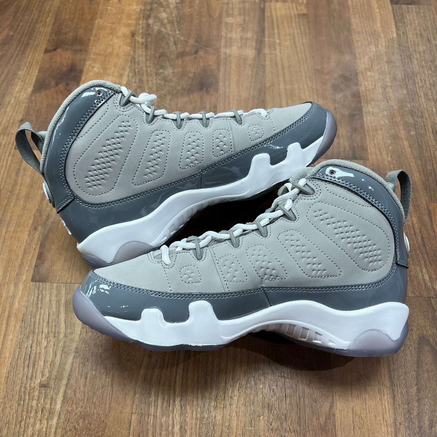 Jordan 9 Cool Grey (2025) Size 4Y NEW s16336