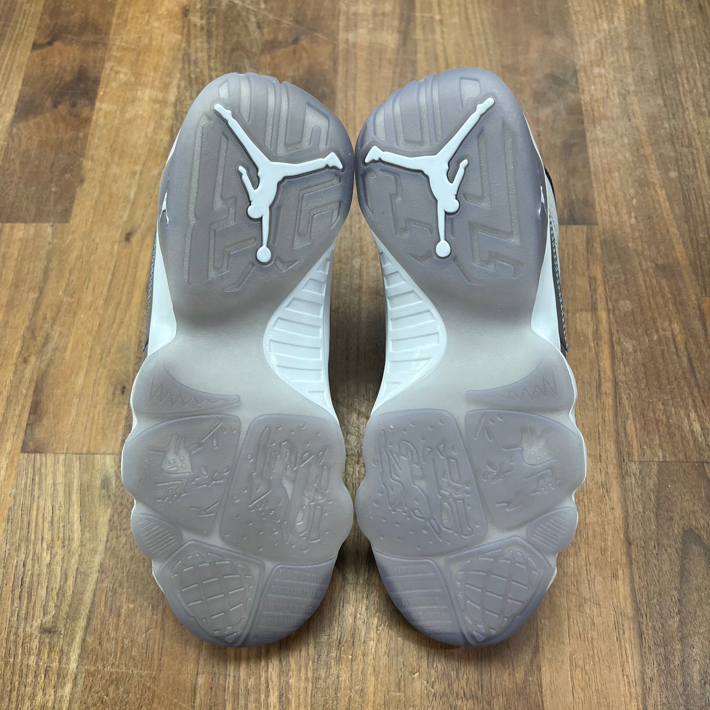 Jordan 9 Cool Grey (2025) Size 4Y NEW s16336