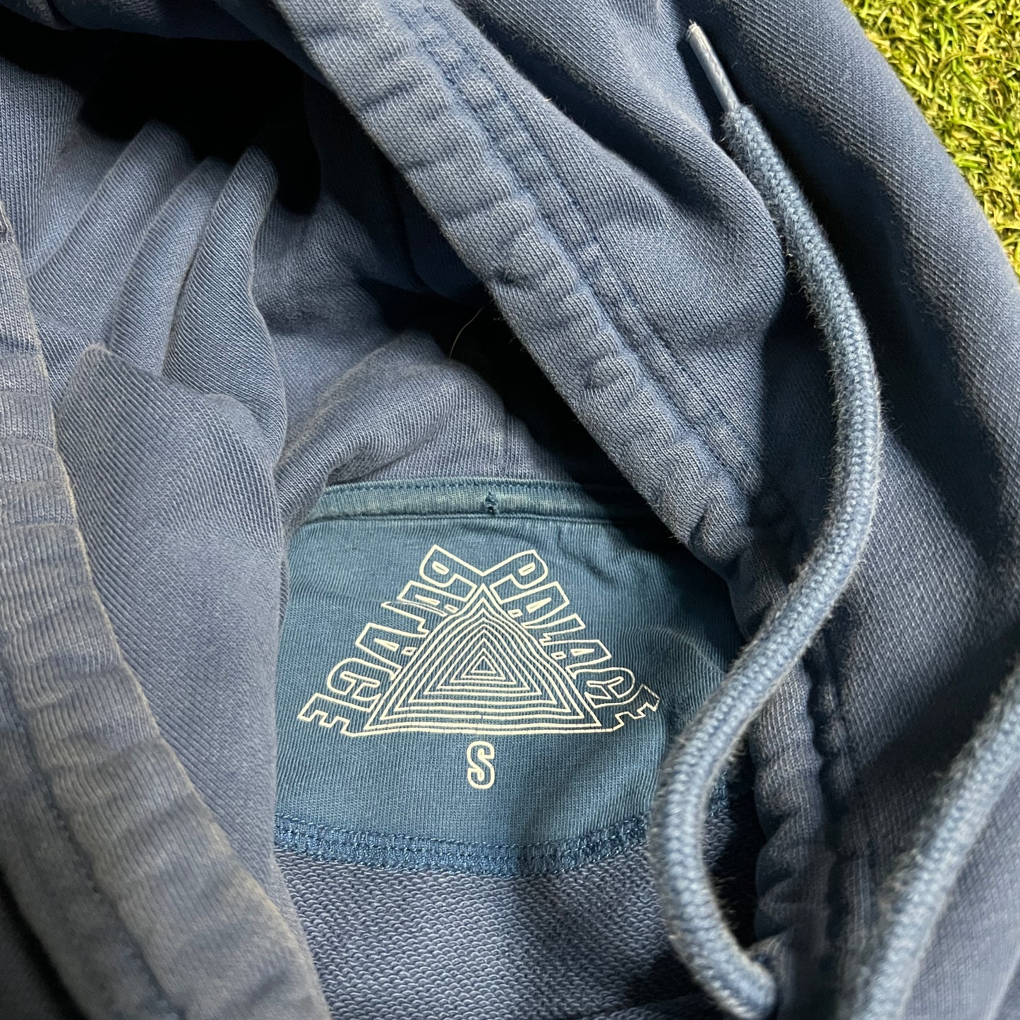 Palace Maximun Blue Hoodie Size Small USED x12759