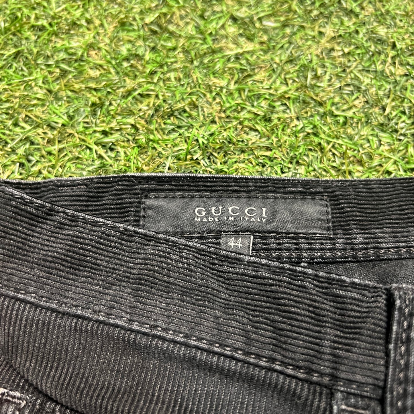 Gucci Black Corduroy Pants Size 44 (mens 30) USED x12780