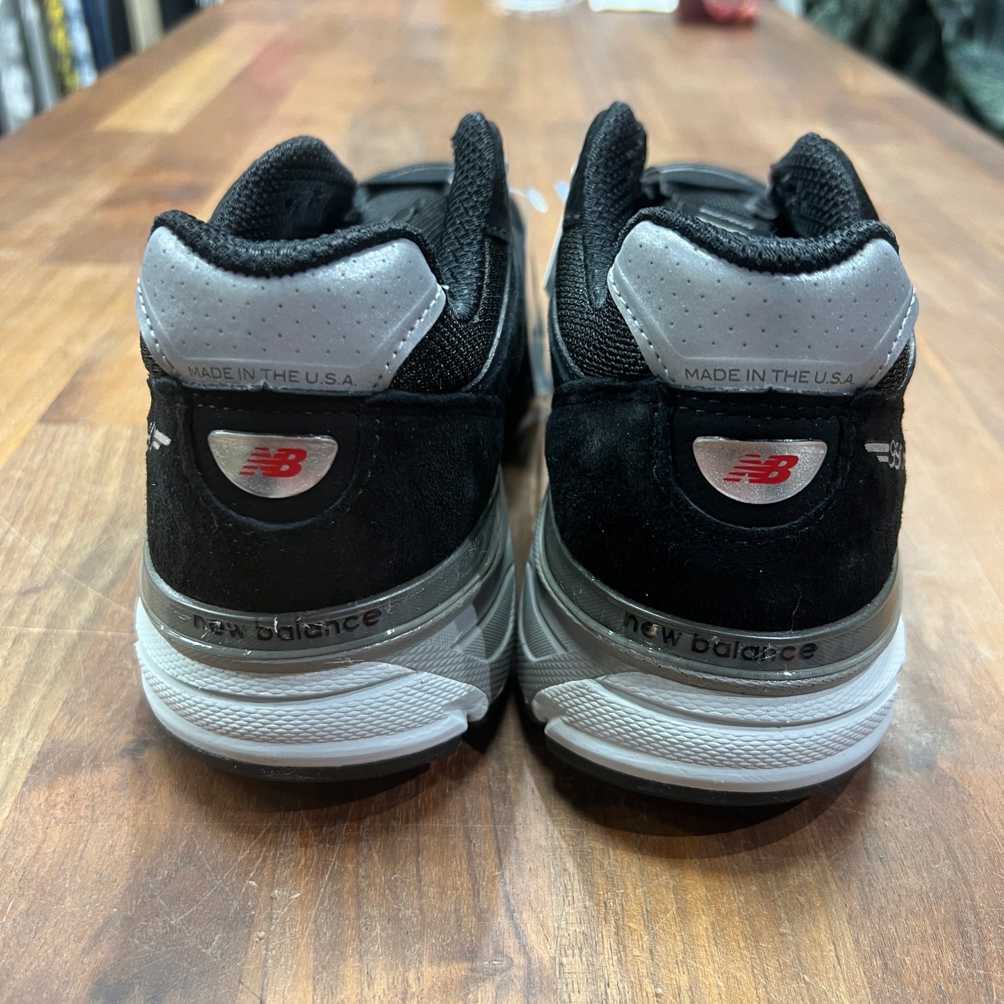 New Balance 990v4 Miusa Black Silver Size 8 NEW s14819