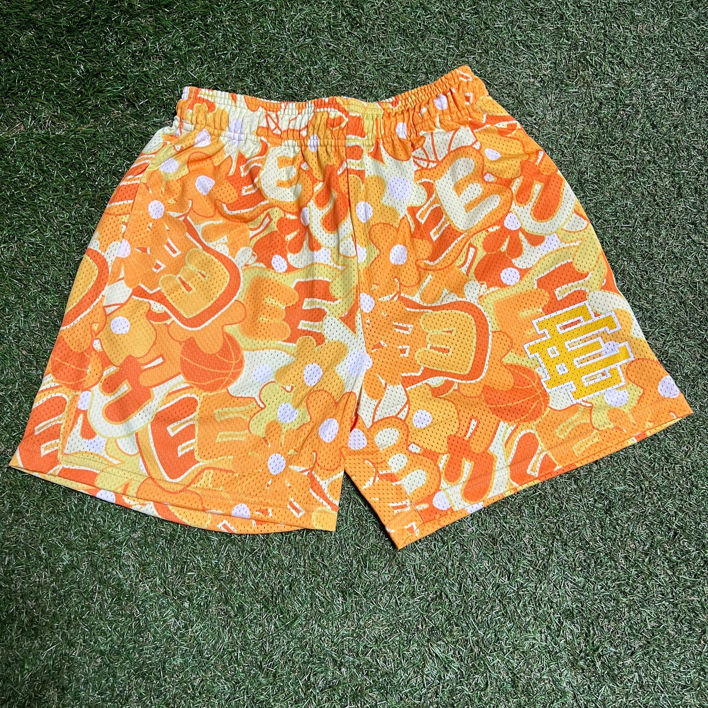 Eric Emanuel EE Hawiian Yellow Basic Short Size Medium NEW x12784