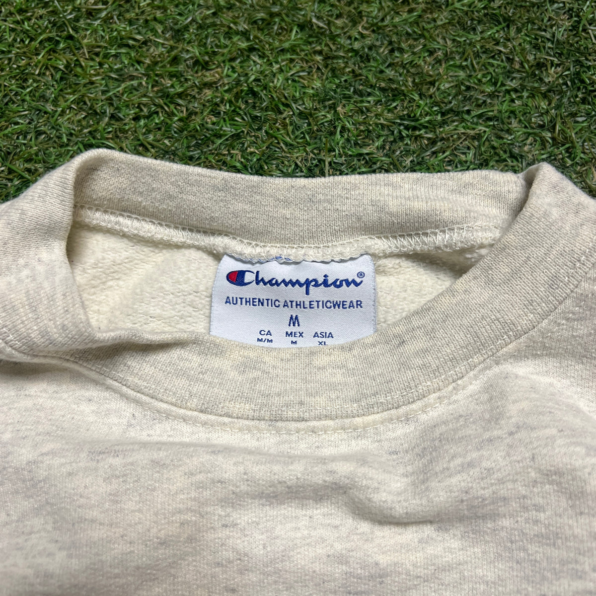 Boston University Champion Grey Cropped Crewneck Size Medium USED v15320