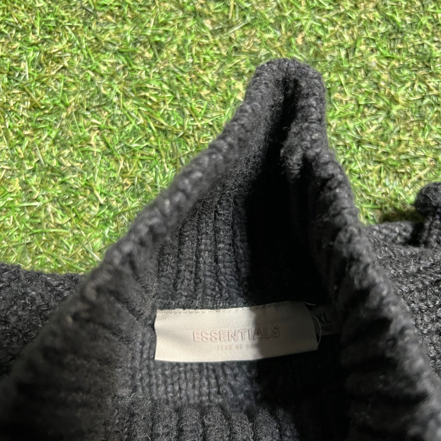 Fear of God FOG Essentials Knit Sweater Size XL USED x12829