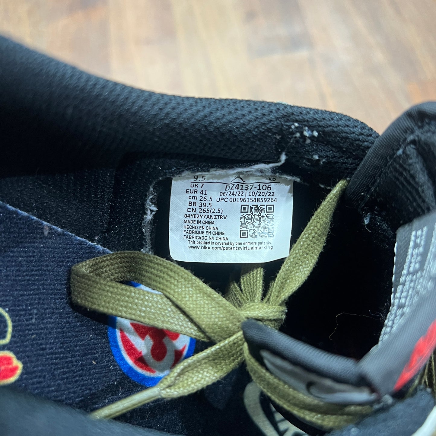 Jordan 1 Low Travis Scott Olive Size 8m / 9.5w USED s13819