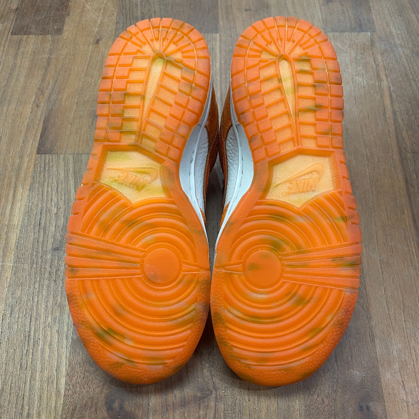 Nike Dunk Low Cracked Orange (WMNS) Size 3.5m/5w NEW s15149