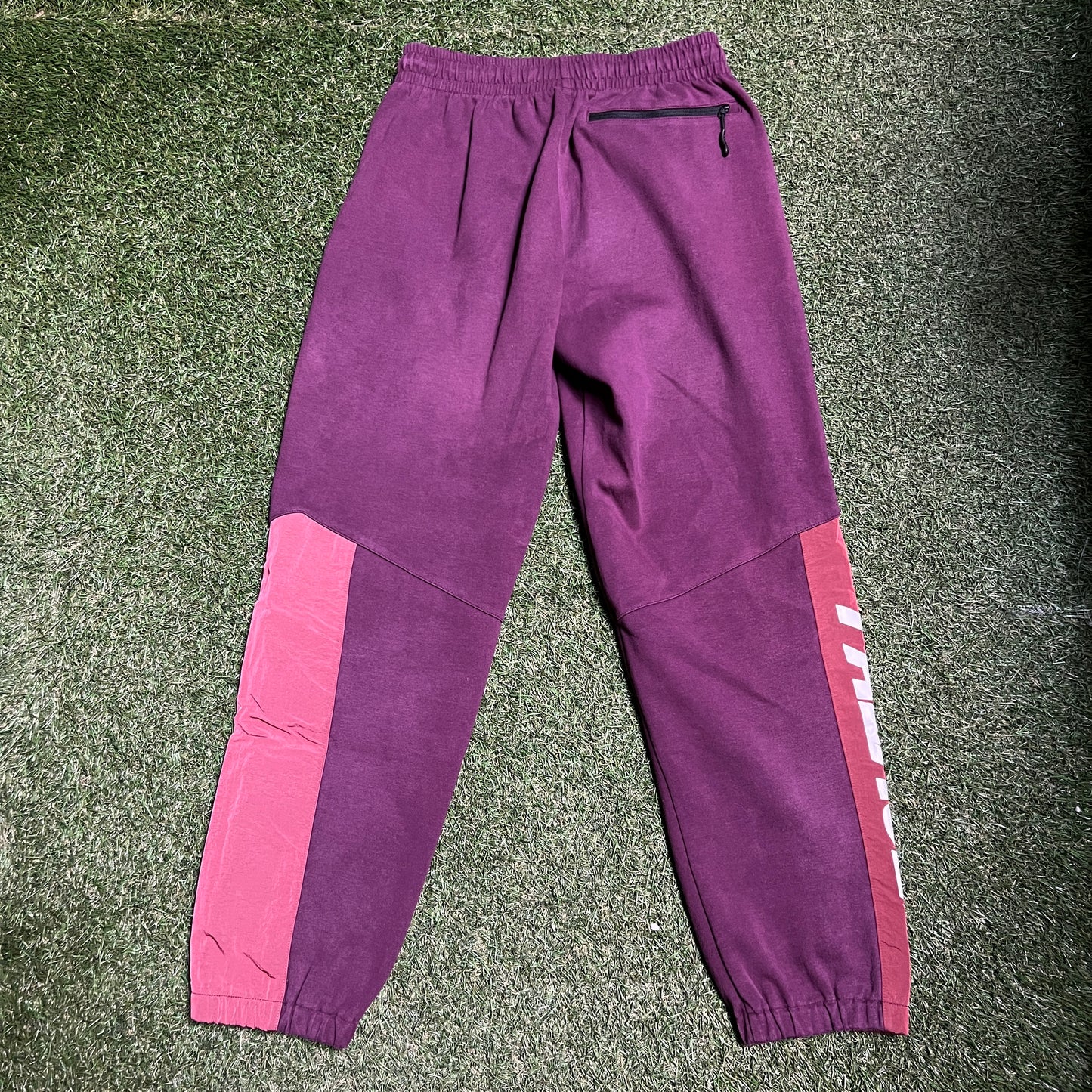 Palace Purple Joggers Size Medium USED x11858