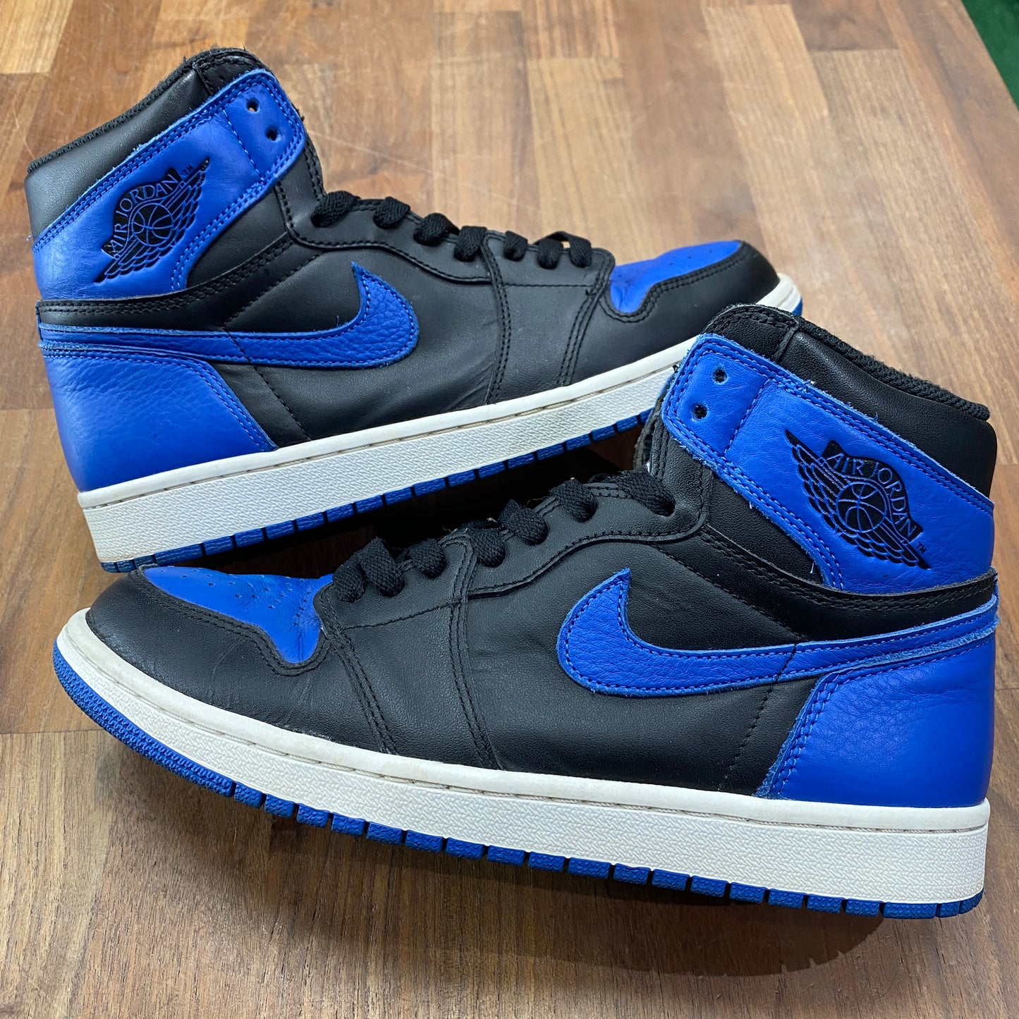 Jordan 1 Royal (2017) Size 9 USED s14997