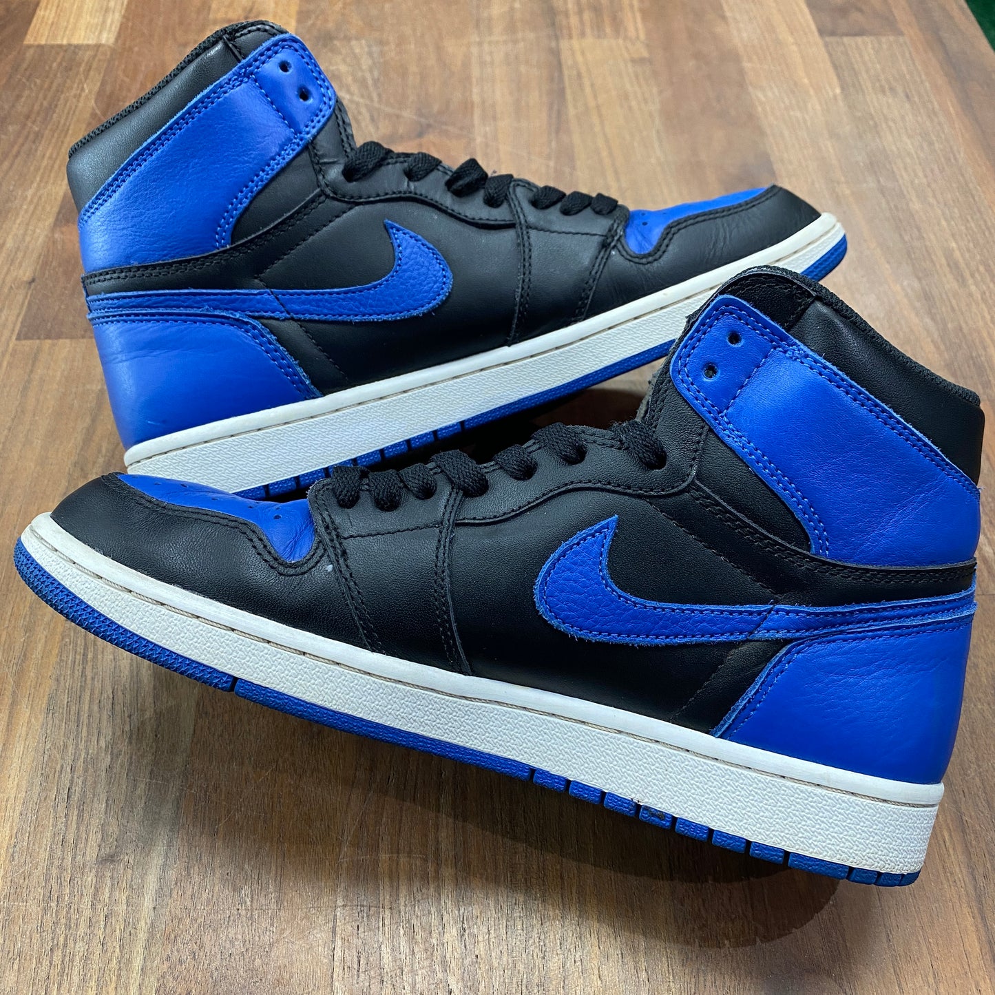 Jordan 1 Royal (2017) Size 9 USED s14997