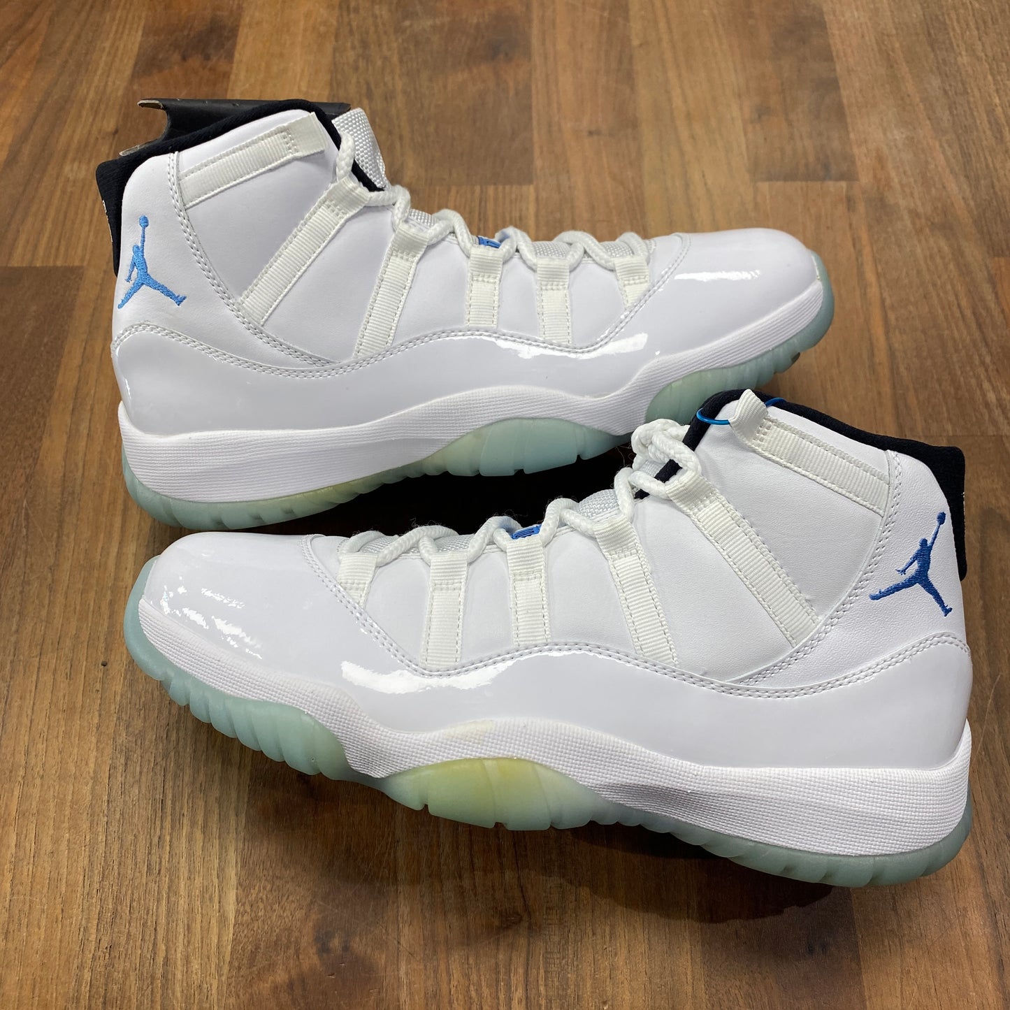 Jordan 11 Legend Blue (2014) Size 8 NEW s15424