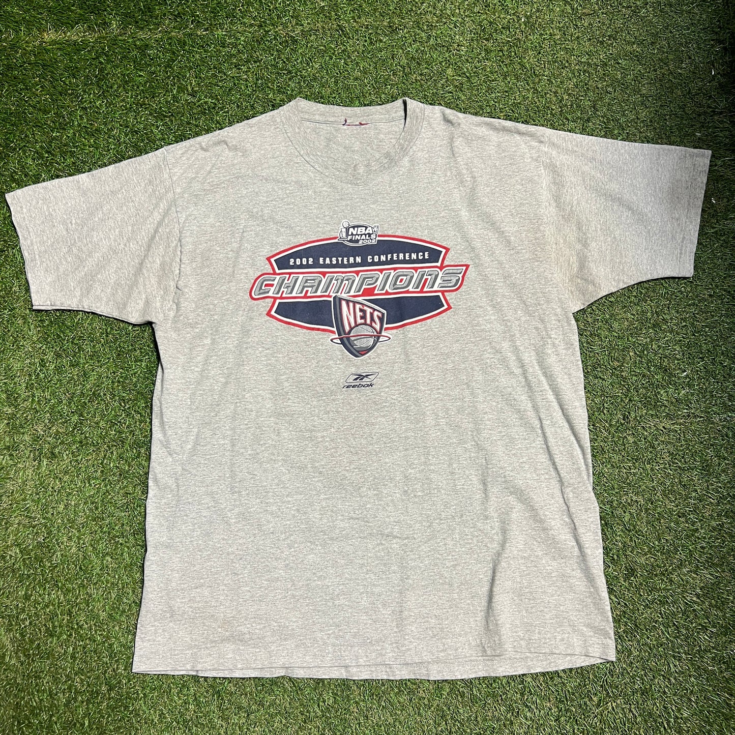 2002 Nets NBA Finals Eastern Conference Champs Grey Tee Size XXL USED v14413