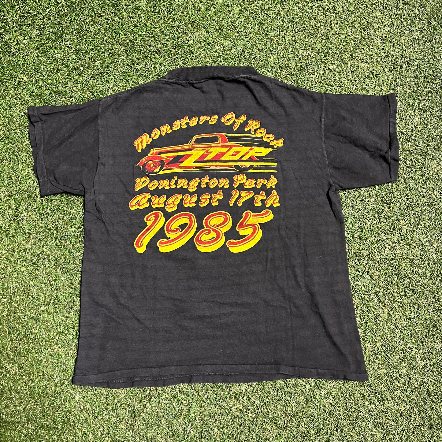 1985 ZZ top monsters of rock tee black Size Small USED v14426