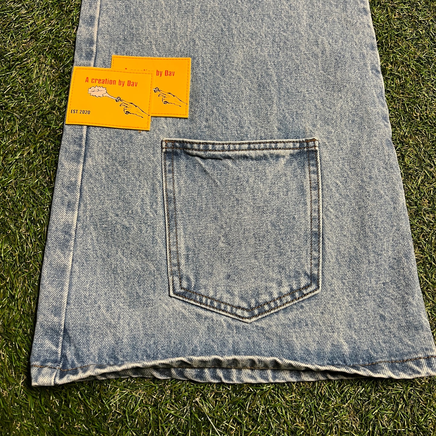 A Creation By Dav "Front Pocket" Jeans Size 36 USED v15593