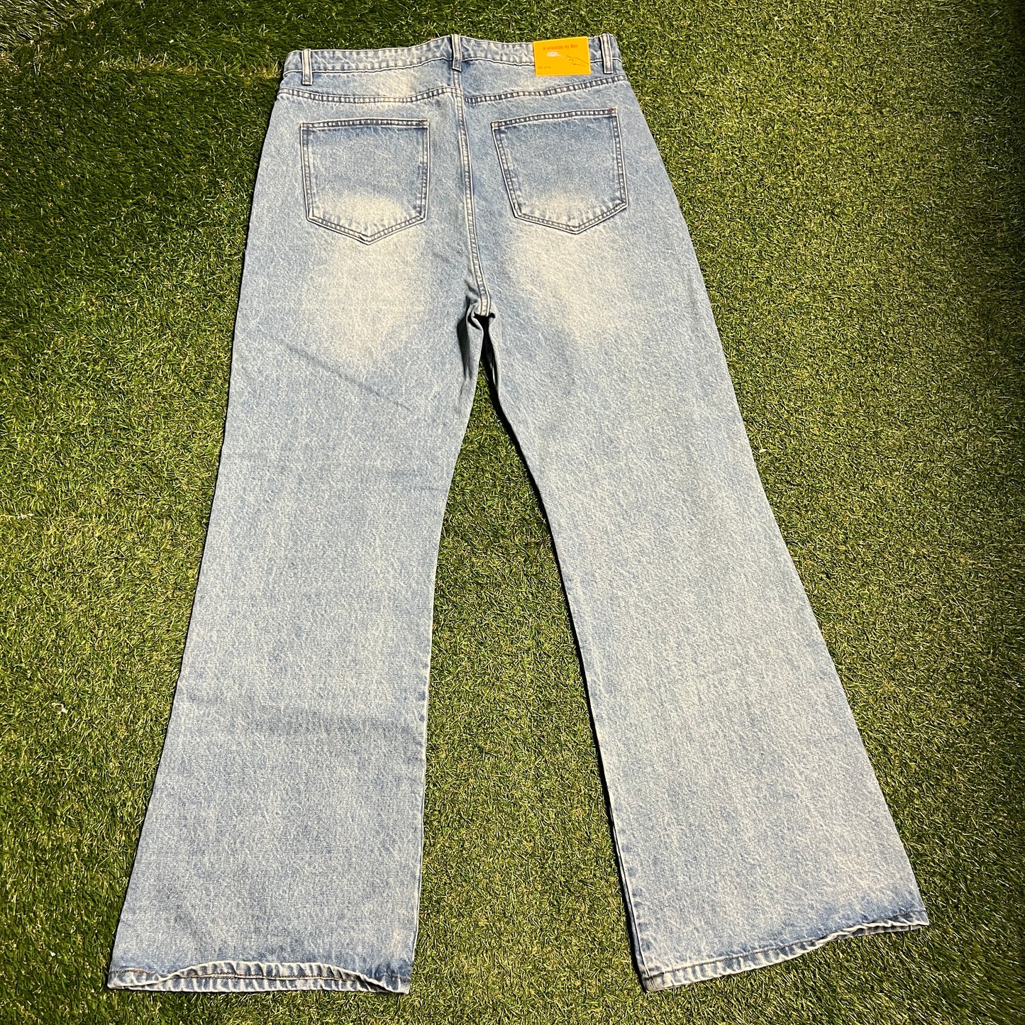 A Creation By Dav "Front Pocket" Jeans Size 36 USED v15593
