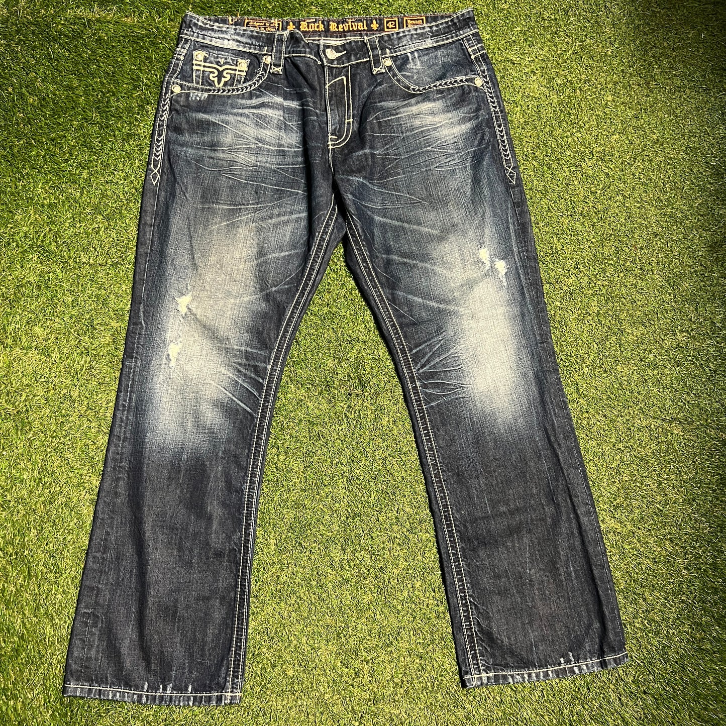 Y2K Rock Revival Dark Wash Blue Jeans Size 42 USED v15584